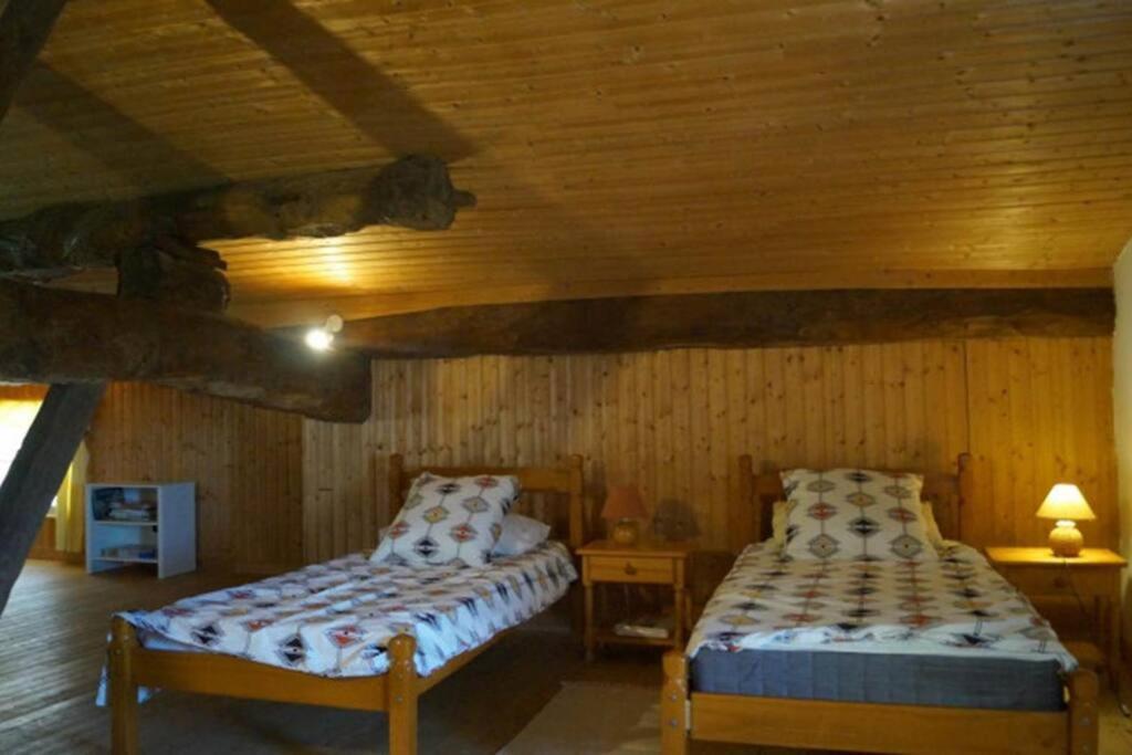 Gite Rural Saint-Pierre-sur-Dropt Exterior foto