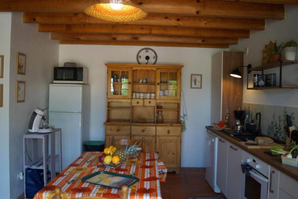 Gite Rural Saint-Pierre-sur-Dropt Exterior foto